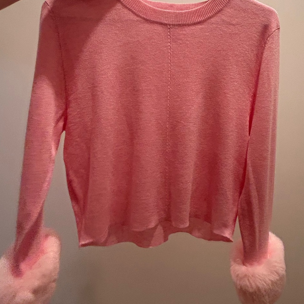 Twiggy Pink Sweater 💓 with Faux Fur Cuffs